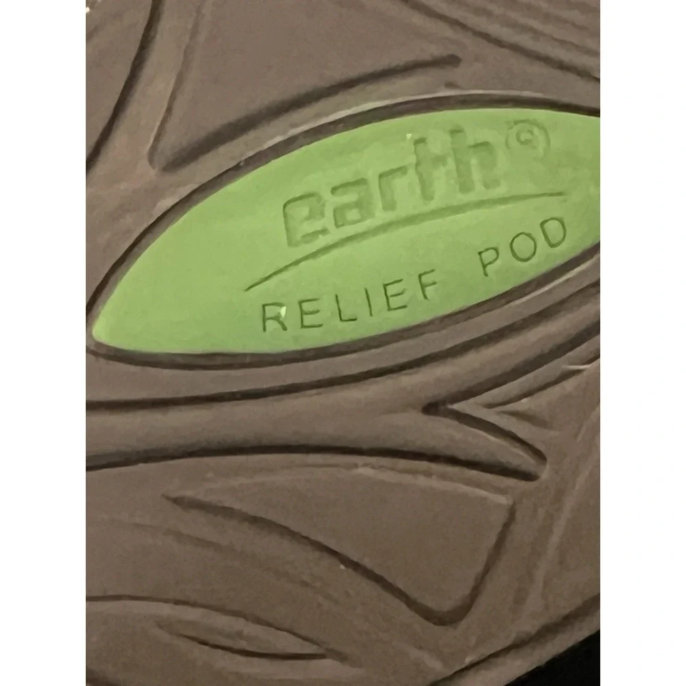 Earth Shoes Womens Size 11 Amity Brown Leather‎ Shoe Comfort Career Adjustable